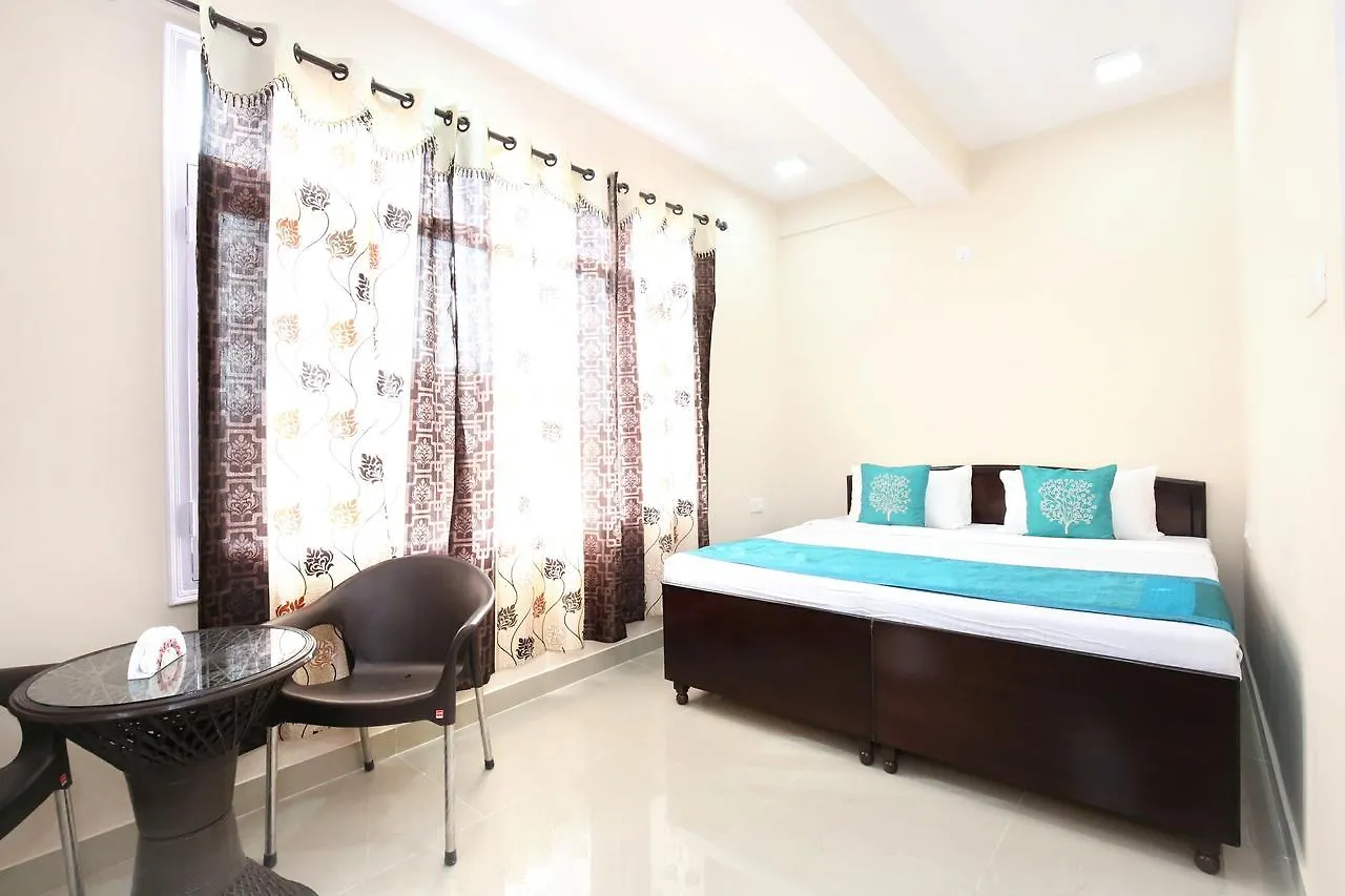 Oyo 14202 Rajinder Regency Hotel Shimla