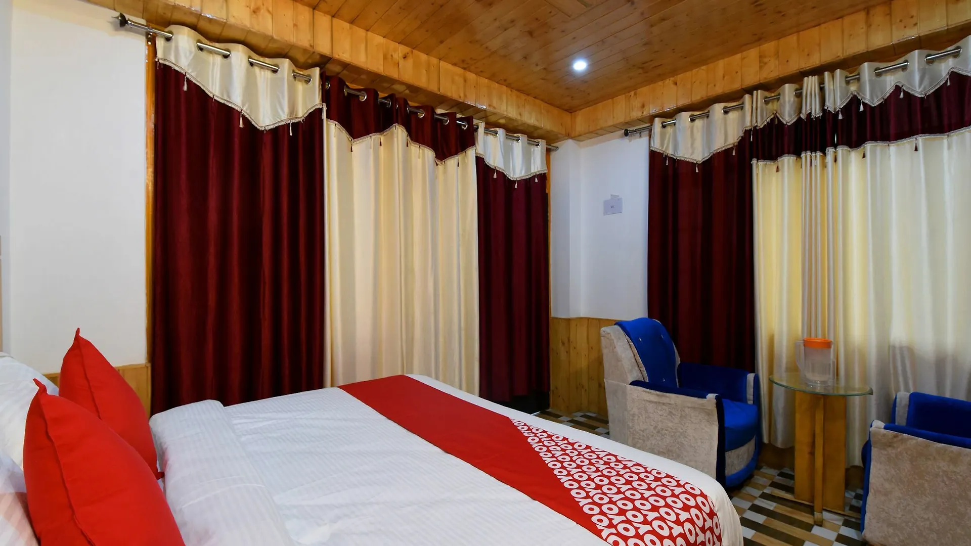 Oyo 14202 Rajinder Regency Hotel Shimla